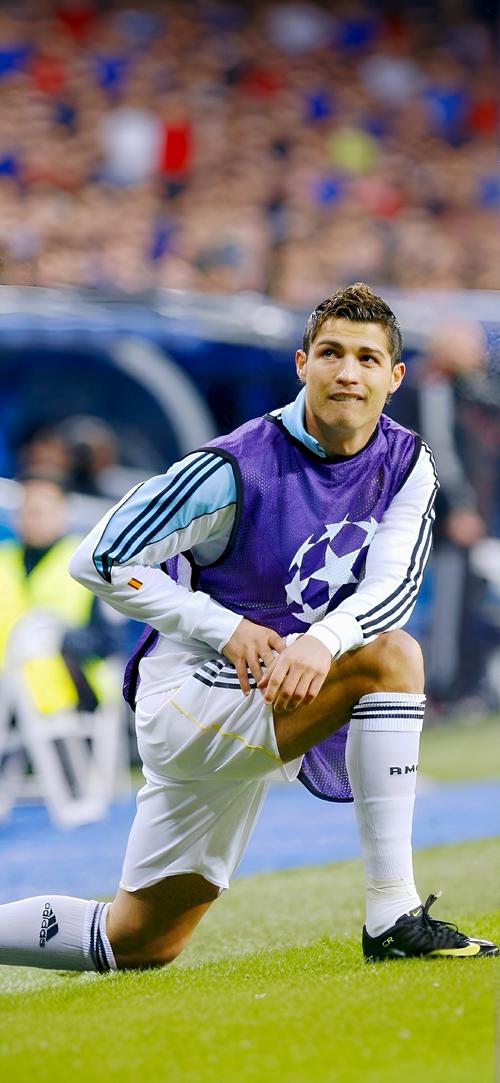 詹姆斯缺阵，东契奇神勇发挥仍不足惜，NBA湖人队四连胜挑战失败