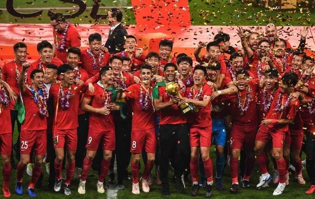 常规赛1月4日：开拓者VS马刺 杨瀚森集锦