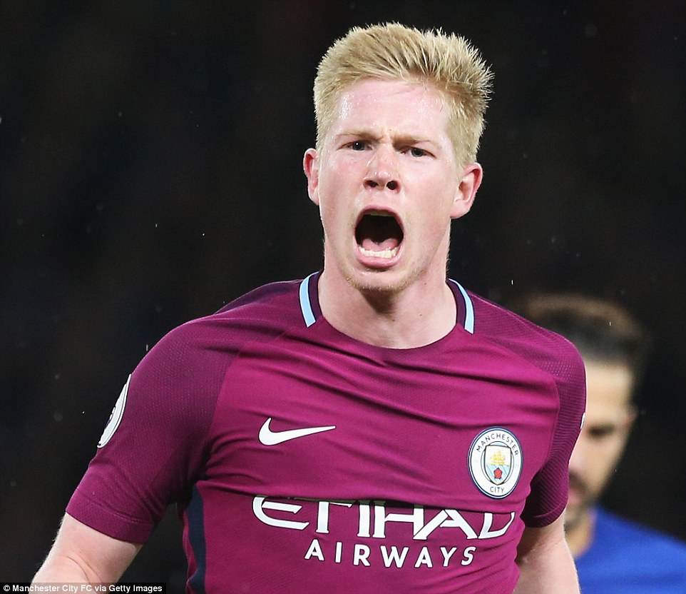 《夜族崛起》1.1版本“橡林敌袭” 4月28日发布，巨蛇女王来袭！