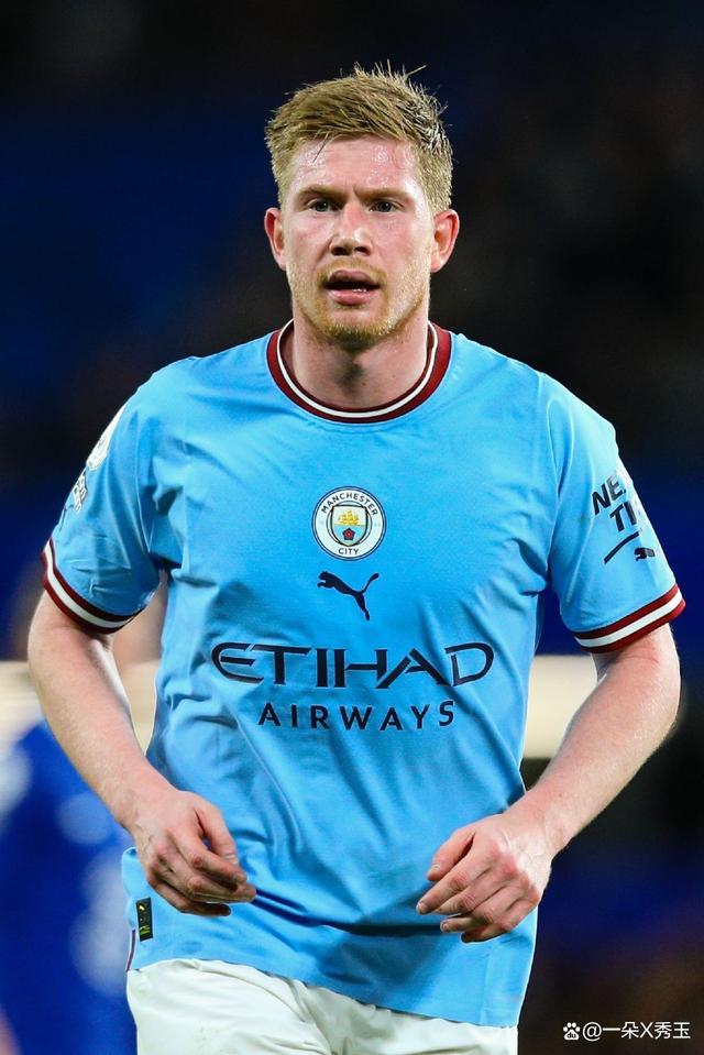 完胜！威少26分+6三分，小萨13+6湖人旧将爆发，德罗赞两人起冲突